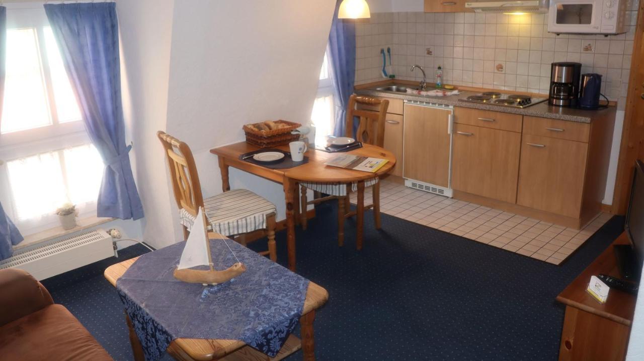 Ferienwohnung " Luv " Neuharlingersiel Exterior foto